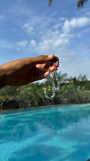 The "Claw" vs. The "Relaxed": How to Photograph Your Wrist for Instagram