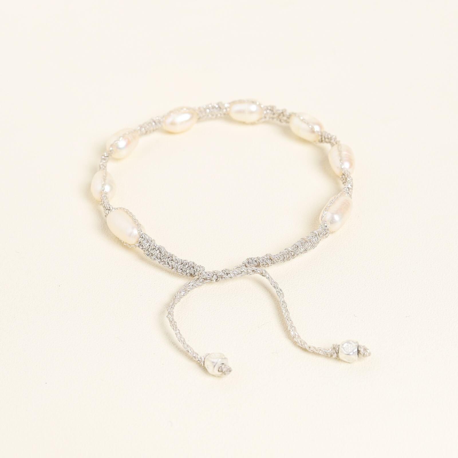 Silvery Luster Pearl Bracelet - praijing