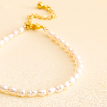 Bohemian Pearl White Bracelet